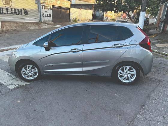 HONDA FIT 1.5 LX 16V FLEX 4P AUTOMÁTICO HONDA FIT 1.5 LX 16V FLEX 4P AUTOMÁTICO